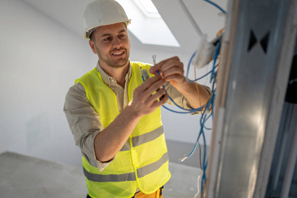 Best Local Electrician Companies  in Clinton, MD